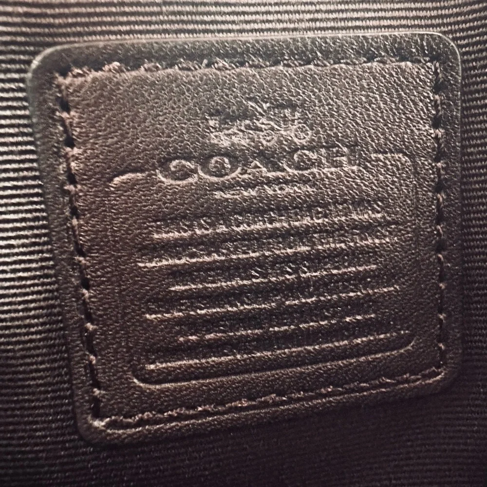 #68 COACH ~ Signature Brown and Cream w/Black Leather Wristlet Strap and Hangtag